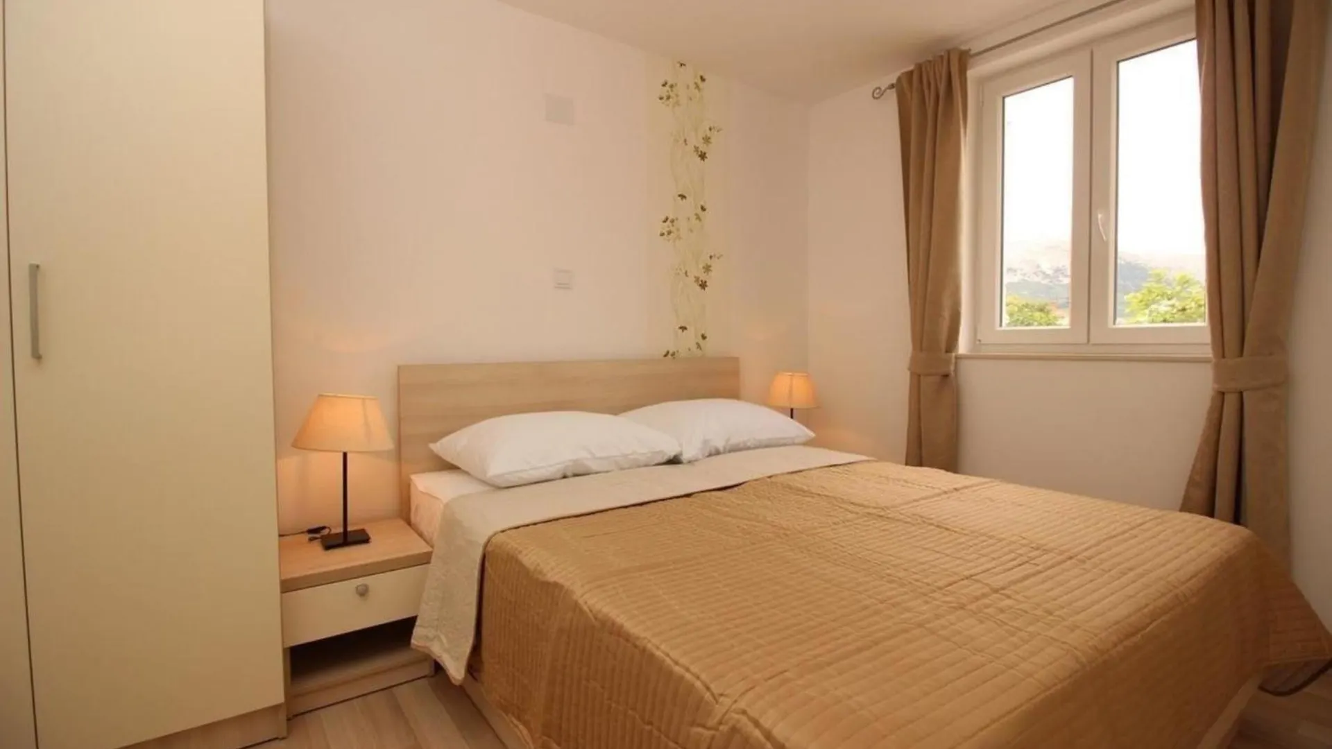 Wohnung In Baska Mit Grill Und Gemeinsamem Pool Διαμέρισμα