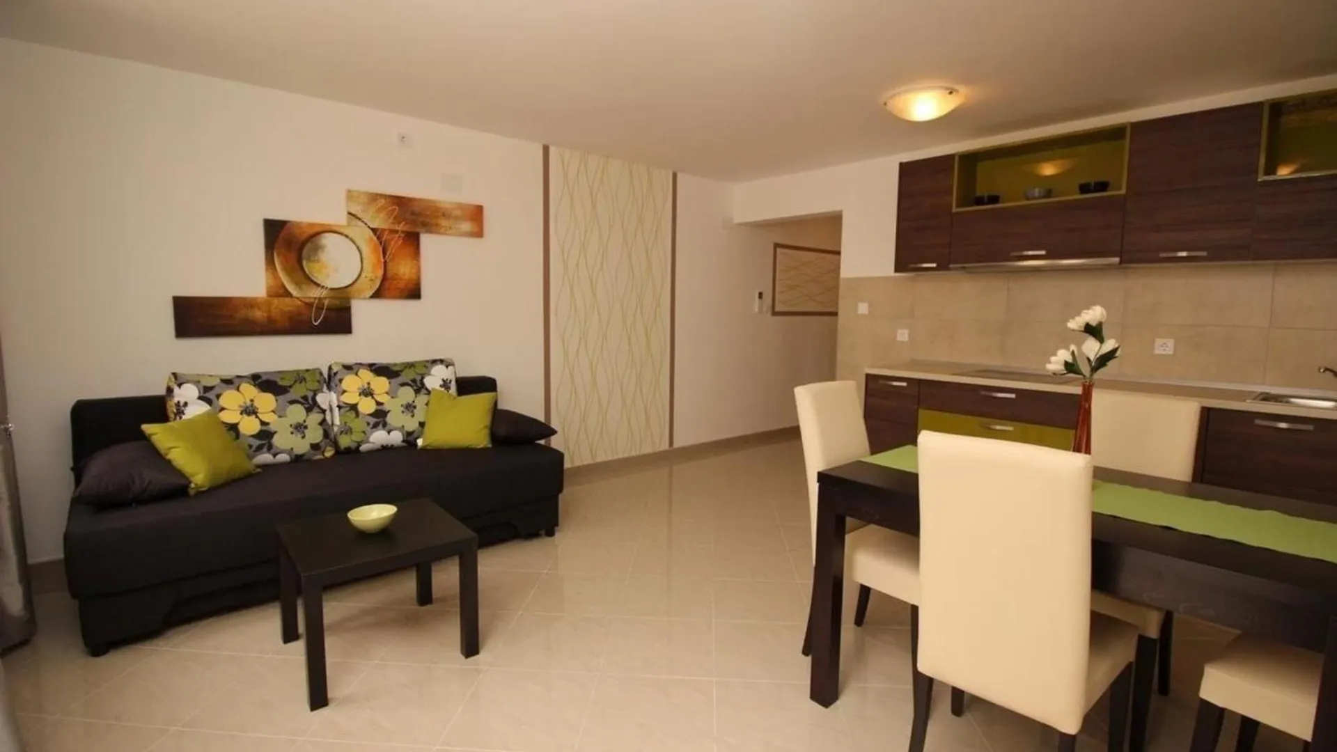 Wohnung In Baska Mit Grill Und Gemeinsamem Pool